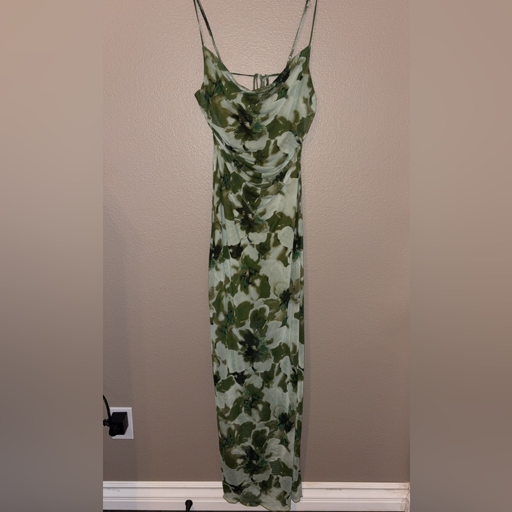 Persaya Green Floral Maxi Dress
